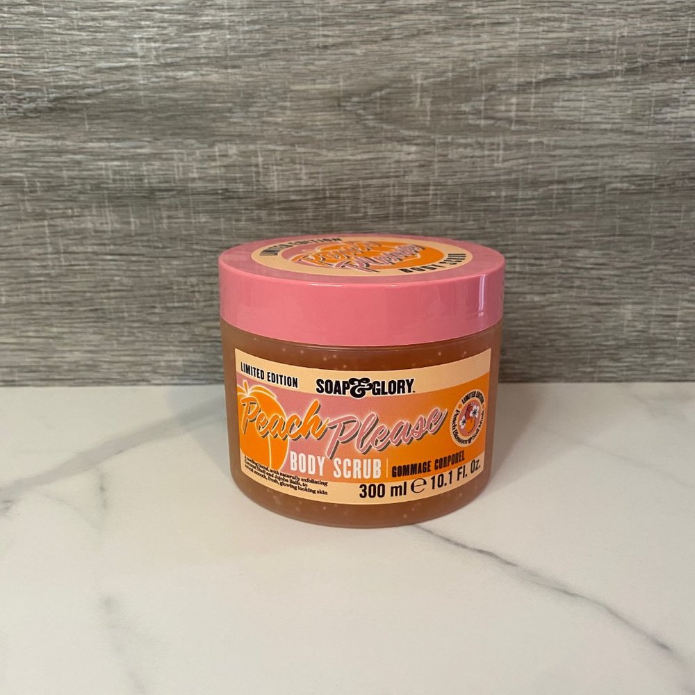 Soap & Glory Peach Please Body Scrub